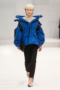 Balenciaga Sonbahar Kış koleksiyonu 2016 – 2017